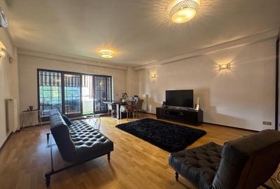 Apartament cu 3 camere semidecomandat, mobilat în Floreasca