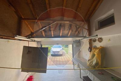 Casă / Vilă cu 5 camere de vânzare în zona Central - 37