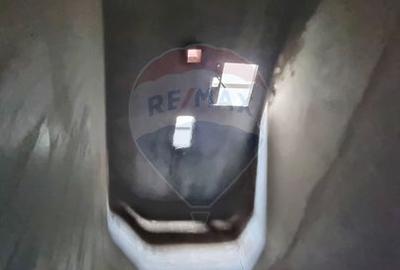 Clădire mixtă de vânzare, 1.055 MC, teren 350 mp str. Fabricii BM - 15