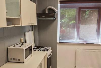 Garsonieră decomandată în Colentina