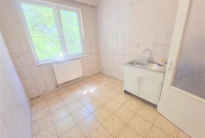 3 camere, etaj 2, aproape de centru – un apartament spatios si luminos, zona foa - 6