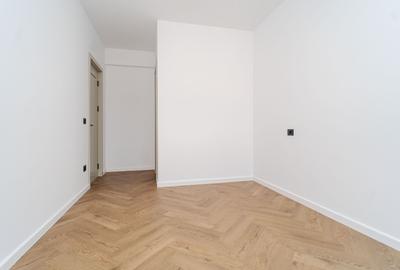 Intabulat, Apartament 3 camere, 2 bai, etajul 1 - 9