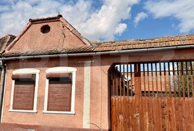Casă individuală cu 2 camere în Feldioara