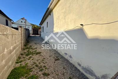 Casa moderna pe un nivel cu curte spatioasa in Sura Mare - 17