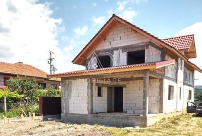 Casa noua cu potential turistic de vanzare in Com Crasna, Sat Radosi, Gorj - 4