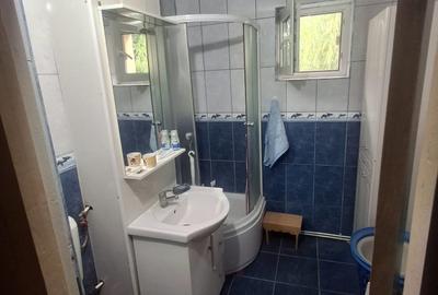 Apartament cu 4 camere decomandat, mobilat în Central