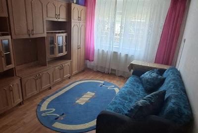 Garsonieră decomandată în Noua