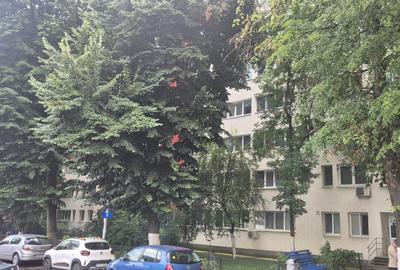 Bd. Alexandru Obregia – Cultural- bloc reabilitat - 7