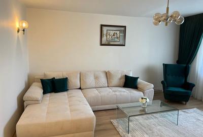 Apartament cu 3 camere decomandat, mobilat în Vitan