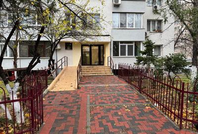 Apartament cu 2 camere decomandat în Baba Novac