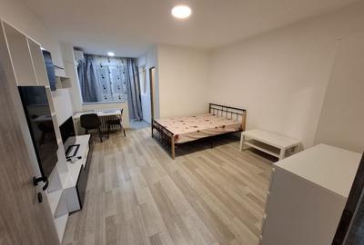 Garsonieră decomandată, mobilată în Vitan