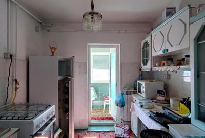 Apartament 2 camere de vanzare in zona Far, comision 0% - 5