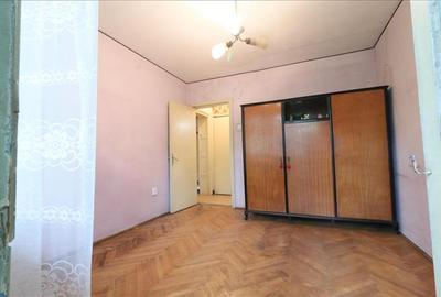 Apartament de 3 camere decomandat, etaj 2 din 4, Odeon Podu Ros - 10