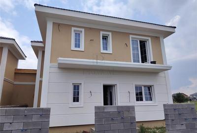 Duplex cu 5 camere în Moșnița Nouă