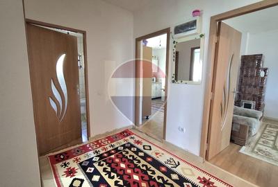 Casă / Vilă cu 5 camere de vânzare - 6