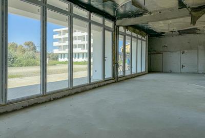 Spatiu comercial in Mamaia Nord, cu doua intrari, la 250m de plaja - 2