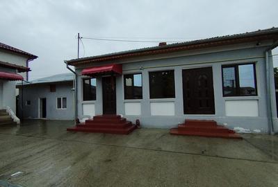 Casă individuală cu 5 camere în Romanești