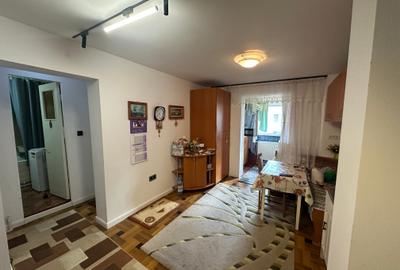 Apartament cu 2 camere zona Lujerului cu centralǎ - 6