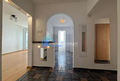 Apartament cu 3 camere decomandat în Șagului