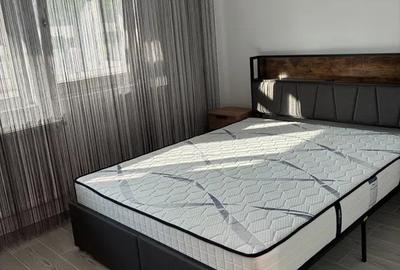 Apartament cu 2 camere semidecomandat, mobilat în Central