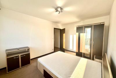 Apartament cu 2 camere decomandat în Complex Studențesc