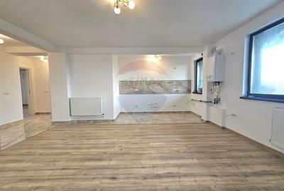 Apartament cu 3 camere decomandat în Vest