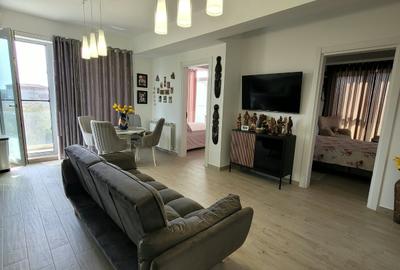Apartament cu 3 camere semidecomandat în Central