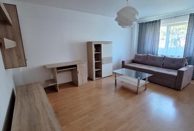 Apartament cu 2 camere decomandat, mobilat în Bună Ziua