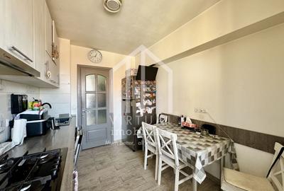 Apartament cu 3 camere, 75mp utili+3 balcoane, etaj 5/5, bloc cu lift - 11