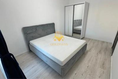 Apartament cu 3 camere, mobilat în Central