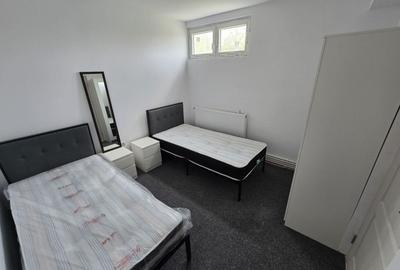 Garsonieră nedecomandată în Complex Studențesc