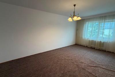 Casă de închiriat în Sărărie – 360 mp, 7 camere și 2 locuri de parcare - 15