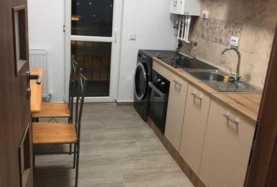 Apartament cu 2 camere decomandat, mobilat în Central