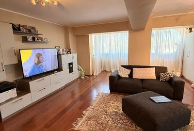 Apartament 4 camere, Strada Domnească - 10