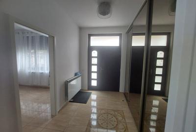 Constanta Sud (Lazu), vila P+1, 5 camere, renovata 2026 - 7
