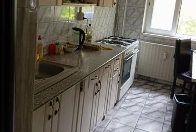 Apartament cu 2 camere decomandat, mobilat în Basarabia