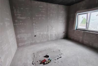 Duplex pe plan - acces facil - zona in plina dezvoltare - 2
