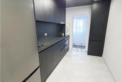 LIPOVEI - 3 CAM - CT PROPRIE - DECOMANDAT - BALCON - RENOVAT - ZONA EXCELENTA - 6