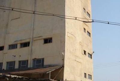 Vand hala de productie in Targu Carbunesti - 3