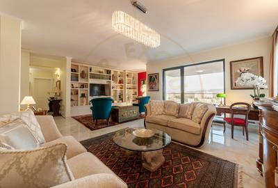 Apartament cu 3 camere decomandat, mobilat în Ultracentral