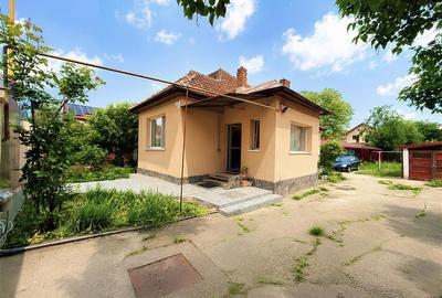Casa in zona Florilor cu teren de 579 mp la vanzare - 1