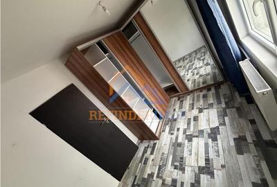 Apartament de vanzare cu 3 camere, 2 grupuri sanitare, Bulevardul Timisoara - 5