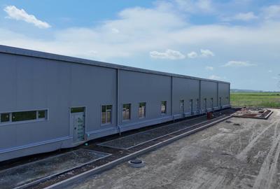 Spațiu industrial, 6800 mp în Exterior Vest