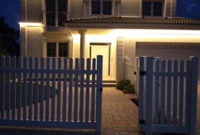 Vilă premium contemporană, finalizată în 2023 – design rafinat - 13