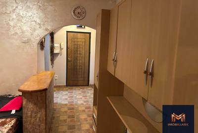 Apartament 2 camere, Botoșani, etaj 4, mansardă cu scara inetrioara, z - 10