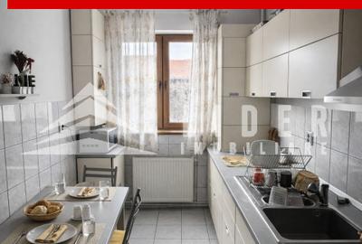 Apartament cu 2 camere decomandat, mobilat în Central