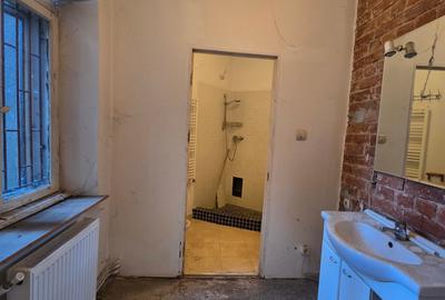 Inchiriere apartament 4 camere Calea Victoriei, str. Franklin, 110 mpu, etaj 2 - 9