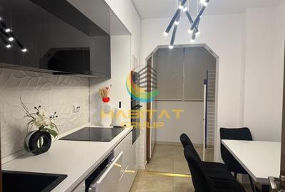 Apartament cu 3 camere decomandat în Apărătorii Patriei