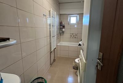 1 Cam--Sagului-5 Min de Centru-Mobilat complet-Utilat-Centrala--290 Euro !Neg - 8