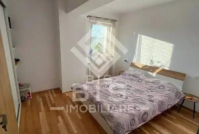 Apartament de vanzare 3 camere - zona ISU - 5